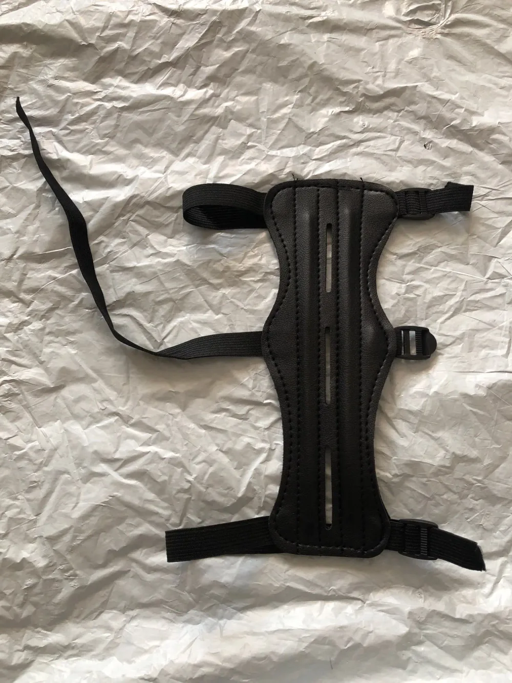Photo posted by a verified buyer of the Fletchguard archery arm guard